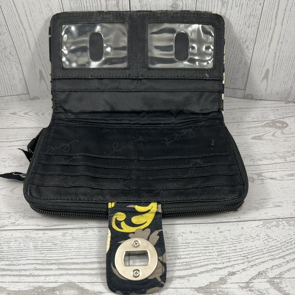 Vera Bradley Wallet Quilted Pattern Floral Print Yellow Black Everyday Turnlock - Picture 5 of 5